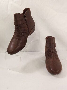 Jessica Cline Women's Brown Ankle Booties Size 6.5W